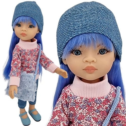 Komplet dla lalki Paola Reina Amigas 32 cm, różowa w kwiatuszki bluza dresowa zapinana z tyłu na rzep, niebieskie spodenki, niebieska czapeczka, niebieska futrzana torebka