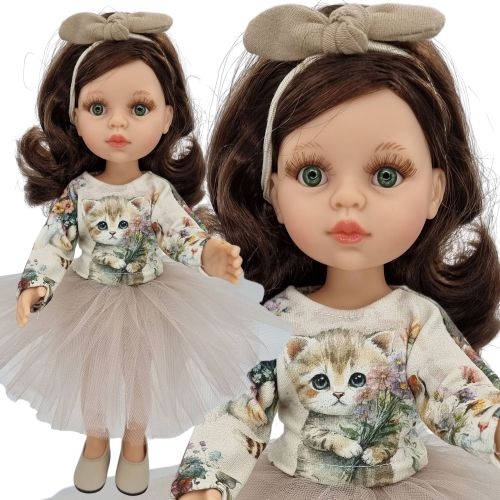 Komplet dla lalki Paola Reina Amigas 32 cm, bluzeczka dresowa z kotkiem i kwiatami zapinana z tyłu na rzep, spódniczka tiulowa delikatny beż, opaska na głowę