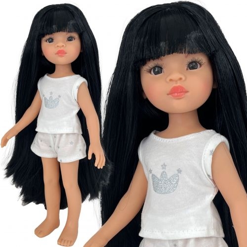 Lalka Hiszpańska 32 cm Paola Reina Amigas 13235 Liu w piżamce, proste długie czarne włosy z grzywką, ciemne oczy