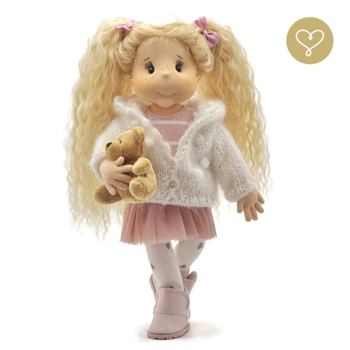 Lalka 38 cm Lullu Dolls Pysia w ubranku, maskotka Misio Zdzisio, 3 warianty wyboru, na zdjęciu wariant 3 kolekcjonerski
