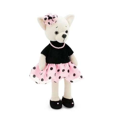 Lucky Doggy Lili Perla 38 cm Orange Toys pluszowy piesek biała chihuahua, magnesy w górnych łapkach, czarno-różowa sukienka, materiałowe czarne buciki, naszyjnik z perełek