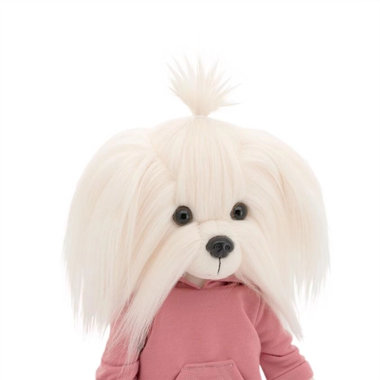 Lucky Doggy Mimi 38 cm Orange Toys pluszowy piesek biała suczka maltańczyk, zgina łapki, dwuczęściowy dres z kapturem i kieszenią z przodu