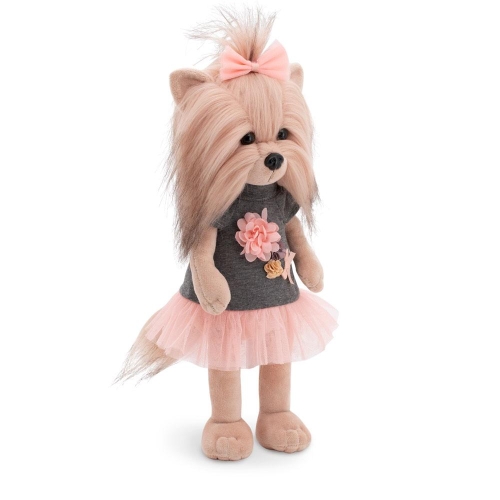Lucky Doggy Yoyo 38 cm Orange Toys pluszowy piesek jasnobeżowy yorkshire terrier, zgina łapki, szaro-różowa sukienka z aplikacją