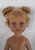 Lalka Hiszpańska 32 cm Paola Reina Amigas 14867 Luciana, klasyczna, cała z winylu, w majteczkach, bez ubranka, śniada skóra, blond włosy spięte w koczki, szaro-niebieskie oczy