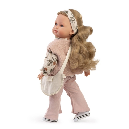Lalka Hiszpańska 45 cm Antonio Juan 28333 Bella, lalka klasyczna, cała z winylu, gęste, długie do pasa lekko falowane blond włosy, niebieskie oczy, siedzi i stoi samodzielnie, opaska, bluzka, kamizelka, spodnie, buciki, torebka