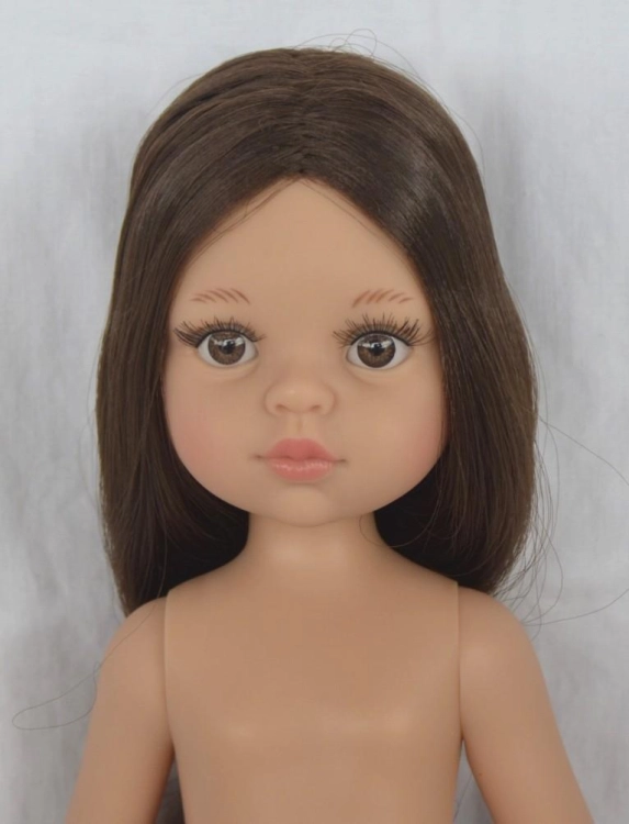 Lalka Hiszpańska 32 cm Paola Reina Amigas 32213 Carol, klasyczna, cała z winylu, w majteczkach, bez ubranka, długie brązowe włosy, brązowe oczy
