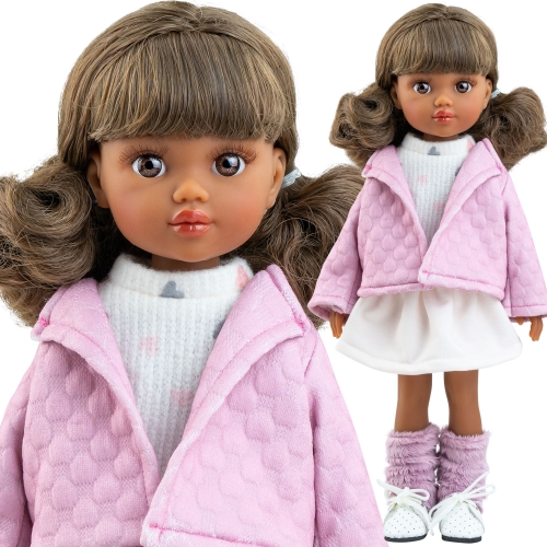 Lalka Hiszpańska 32 cm Paola Reina Amigas 047322 Kim, klasyczna, cała z winylu, ciemna skóra, brązowe oczy, brązowe włosy spięte w dwa kucyki, kurteczka,bluzka, spódniczka, majteczki, ocieplacze na nogi, buciki