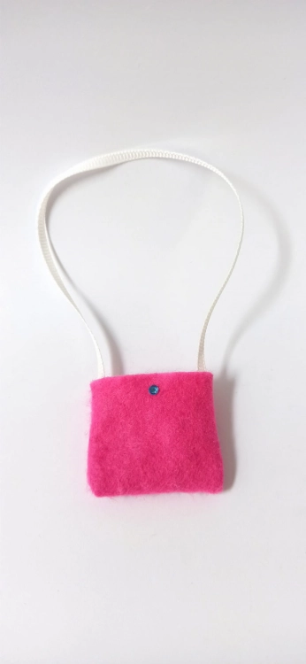 Różowa torebka dla lalki Paola Reina Amigas 32 cm