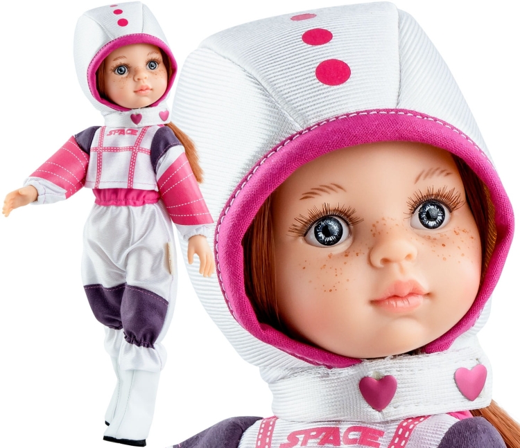 Lalka Hiszpańska 32 cm Paola Reina Amigas 04660 Karine, klasyczna, cała z winylu, niebiesko-szare oczy, piegi na buzi, ciemnorude włosy, kombinezon astronautki, hełm, buciki