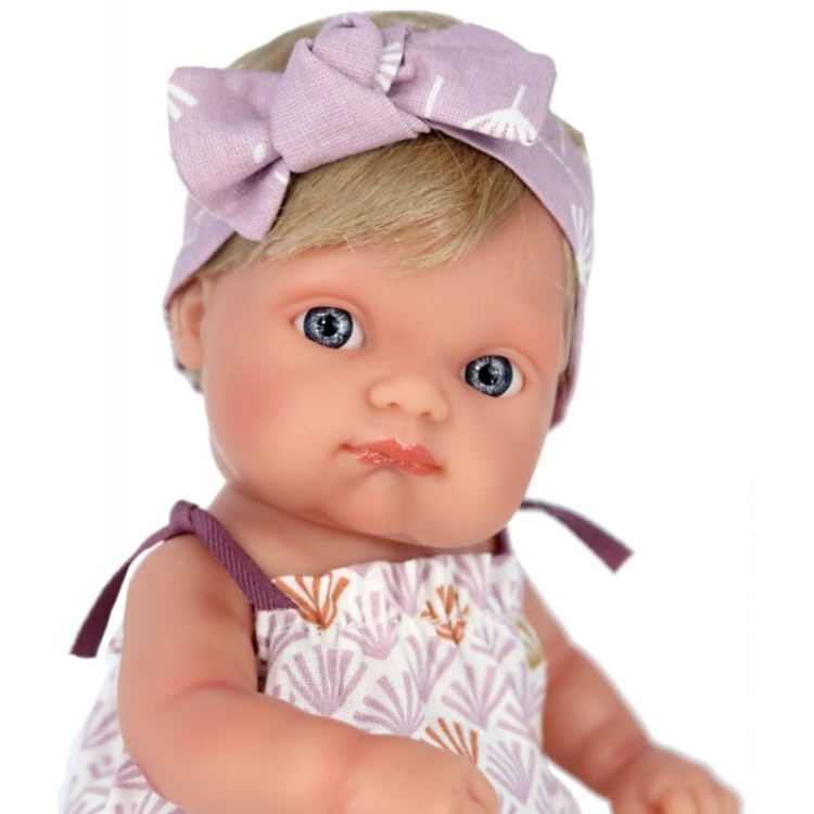 Lalka Hiszpańska 21 cm Antonio Juan 85313_4 Mufly, bobas cały z winylu, dziewczynka, krótkie blond włosy, w ubranku