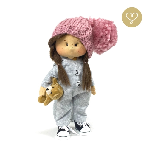 Czapka wełniana różowa z pomponem dla lalki 38 cm Lullu Dolls
