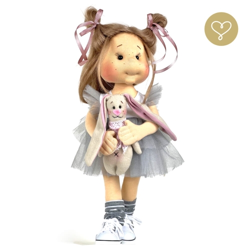 Lalka 38 cm Lullu Dolls Vicky Lou w ubranku,  maskotka Zajączek, 3 warianty wyboru, na zdjęciu wariant 2 ruchomy szkielet