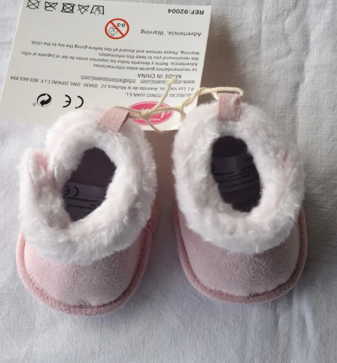 Oryginalne buty Antonio Juan dla lalki 42 cm Bobas  92004_12, różowe z futerkiem, zapinane na rzep