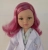 Lalka Hiszpańska 32 cm Paola Reina Amigas 04700 Esme lekarka weterynarii, klasyczna, cała z winylu, zielone oczy, różowe z białymi pasemkami włosy, strój lekarki: czepek, maseczka, fartuch, bluza, spodnie, torba, białe wiązane buciki