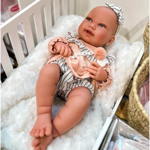 Lalka Hiszpańska 42 cm Antonio Juan 50412 Pipa, bobas cały z winylu, dziewczynka, bez włosów, rzęsy, imitacja śliny w kąciku ust, ubranko, smoczek, poduszka