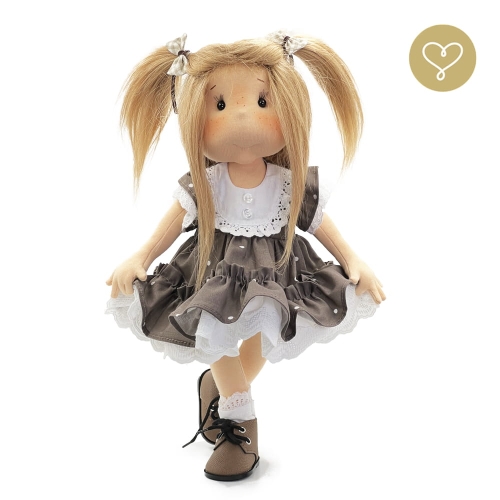 Lalka 38 cm Lullu Dolls Luiza w ubranku, 3 warianty wyboru, na zdjęciu wariant 3 kolekcjonerski