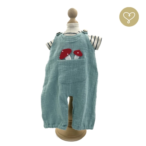 Strój Tess dla lalki 38 cm Lullu Dolls koszulka w czarne paski, bawełniane spodnie ogrodniczki w kolorze miętowym z aplikacją muchomorów