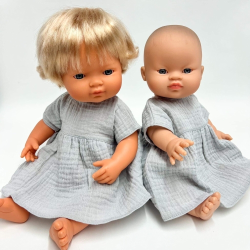 Sukienka muślinowa dla lalki Miniland 38 cm, Paola Reina 34 cm i Minikane 34 cm - szara