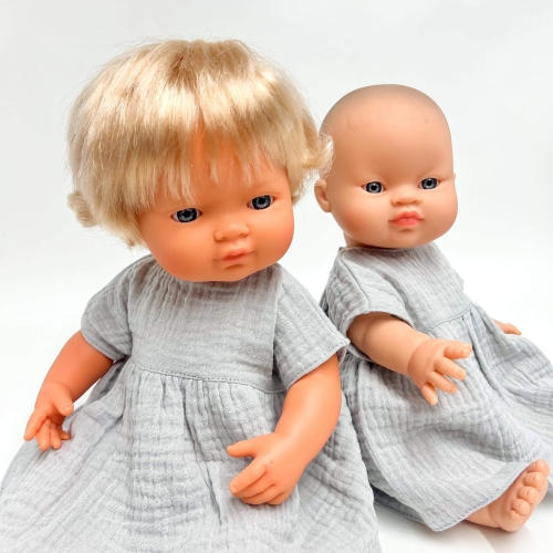 Sukienka muślinowa dla lalki Miniland 38 cm, Paola Reina 34 cm i Minikane 34 cm - szara