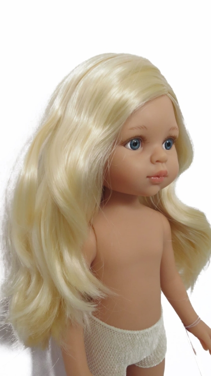 Lalka Hiszpańska 32 cm Paola Reina Amigas 14771 Claudia, klasyczna, cała z winylu, w majteczkach, bez ubranka, niebieskie oczy, jasnoblond włosy do pasa