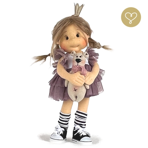 Lalka 38 cm Lullu Dolls Cindy Lou w ubranku, maskotka Niedźwiadek Tou Tou, 3 warianty wyboru, na zdjęciu wariant 2 ruchomy szkielet